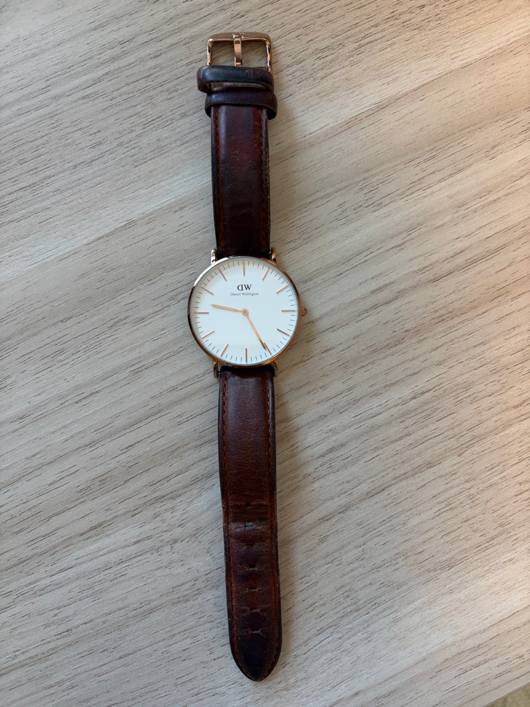 Daniel Wellington Brown Leather Strap Watch With White Dial And Rose Gold Case